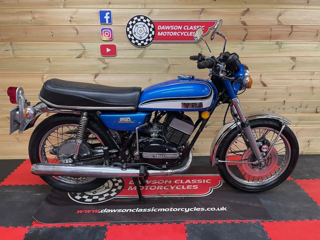 1974 Yamaha RD250
