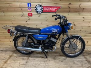 Yamaha RD125 1975 twin
